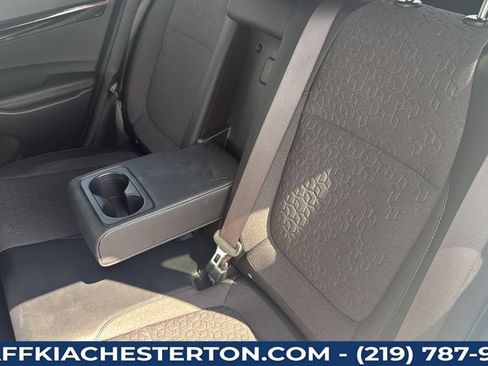 Used 2025 Kia Seltos S AWD/4WD image 37