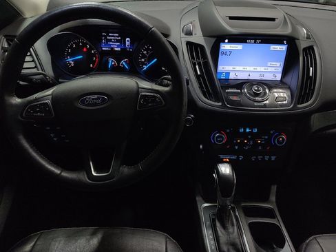 Used 2018 Ford Escape Titanium AWD/4WD image 22
