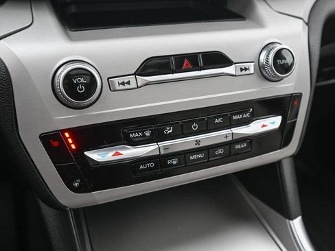 Certified 2023 Ford Explorer XLT w/ Equipment Group 202A image 36