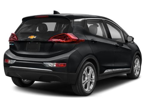 Used 2021 Chevrolet Bolt LT FWD image 2