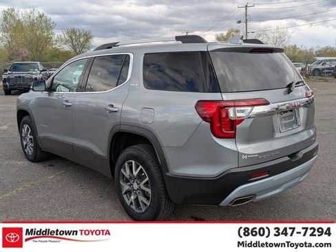 Used 2023 GMC Acadia SLE w/ Driver Convenience Package AWD/4WD image 5