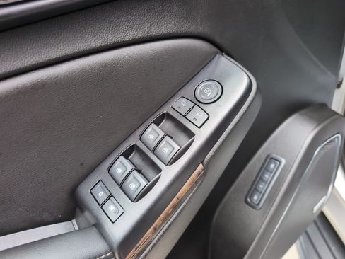 Used 2020 Chevrolet Tahoe LT AWD/4WD image 15