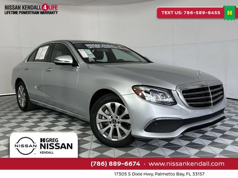 Used 2018 Mercedes-Benz E 300 4MATIC w/ Premium 2 Package (Q02) image 1