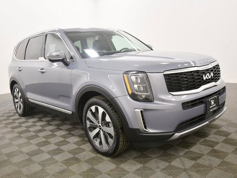 Certified 2022 Kia Telluride EX w/ EX Premium Package image 10