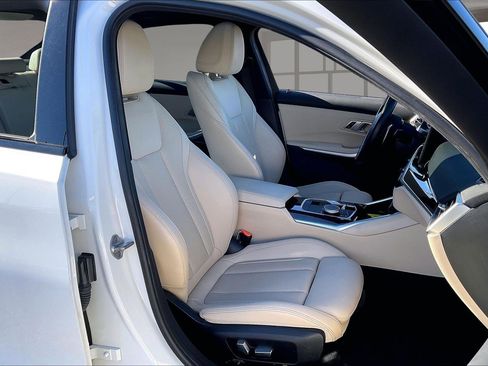 Used 2023 BMW M340i xDrive image 29