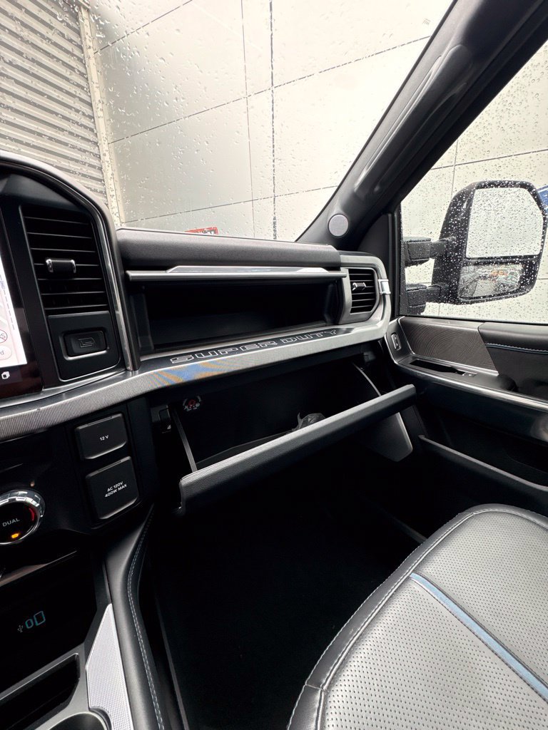 Used 2025 Ford F250 Platinum AWD/4WD image 29