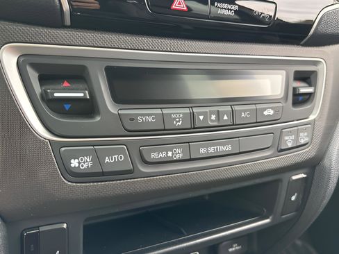 Certified 2024 Honda Passport TrailSport image 16