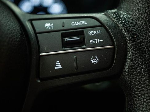 Used 2023 Honda CR-V EX image 19