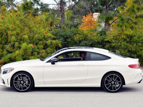 Used 2022 Mercedes-Benz C 300 Coupe image 27