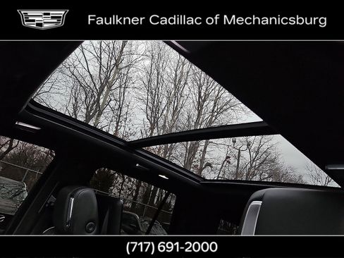 Used 2024 Cadillac Escalade Sport Platinum w/ LPO, ONYX Package image 15