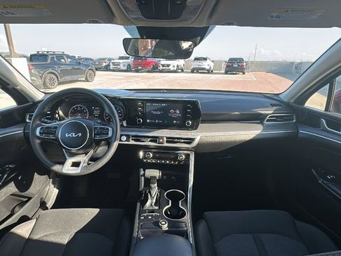 Used 2023 Kia K5 LXS image 21