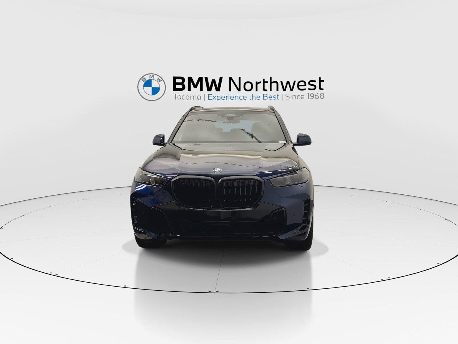 New 2026 BMW X5 xDrive40i w/ M Sport Package AWD/4WD image 8