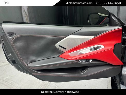 Used 2020 Chevrolet Corvette Stingray Premium Cpe w/ 3LT Preferred Equipment Group image 32