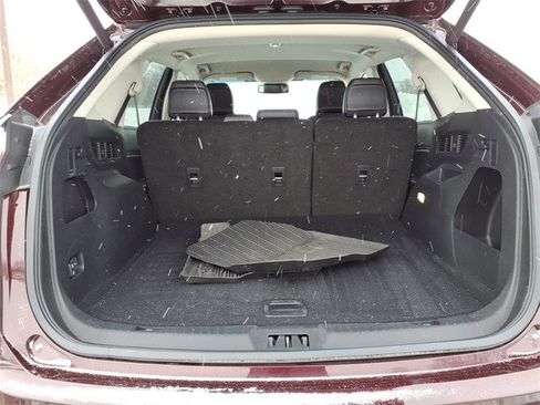 Certified 2024 Ford Edge SEL w/ Convenience Package image 9