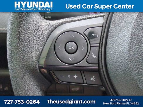 Used 2024 Toyota RAV4 XLE w/ Convenience Package FWD image 28