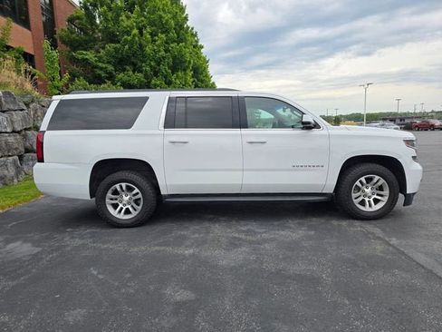 Used 2017 Chevrolet Suburban LS AWD/4WD image 2