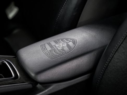 Used 2013 Porsche 911 Carrera 4S AWD/4WD image 16