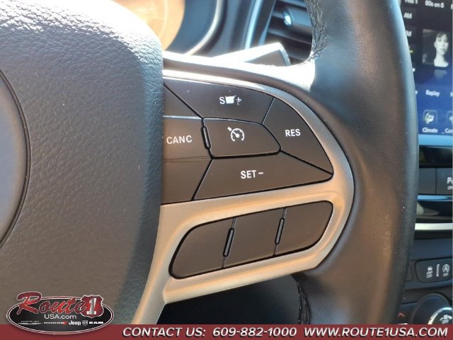 Used 2020 Jeep Cherokee Limited AWD/4WD image 14