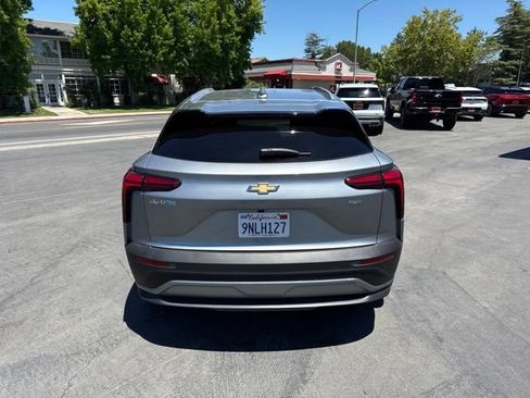 Used 2024 Chevrolet Blazer EV LT AWD/4WD image 7