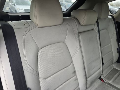 Used 2018 MAZDA CX-5 Grand Touring w/ Premium Package image 16