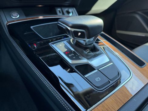 Used 2023 Audi Q5 2.0T Premium Plus w/ Premium Plus Package image 16