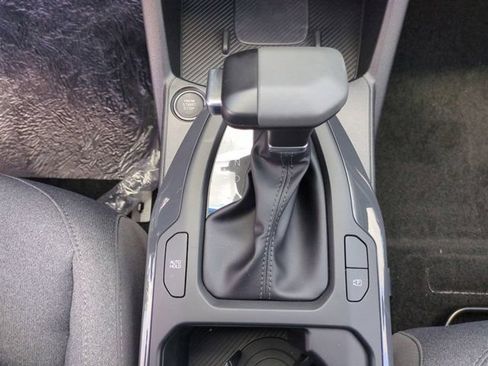 Certified 2025 Kia K4 EX FWD image 40