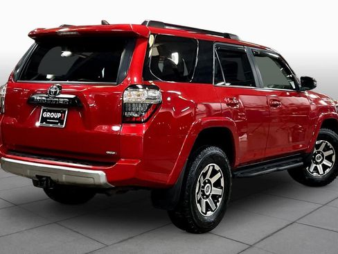 Certified 2021 Toyota 4Runner TRD Off-Road Premium AWD/4WD image 12