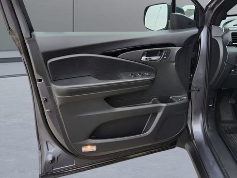 Used 2019 Honda Passport Touring image 27