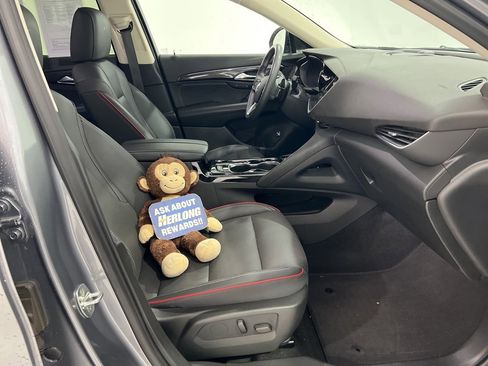 Used 2022 Buick Envision Essence w/ Sport Touring Package image 24