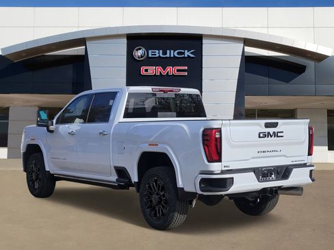 New 2026 GMC Sierra 2500 Denali Ultimate image 3