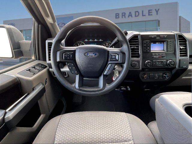 Used 2018 Ford F150 XLT AWD/4WD image 11