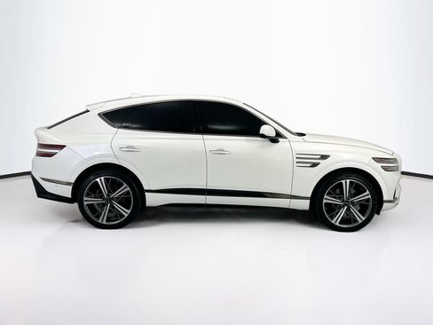 Used 2025 Genesis GV80 3.5T e-SC AWD/4WD image 4
