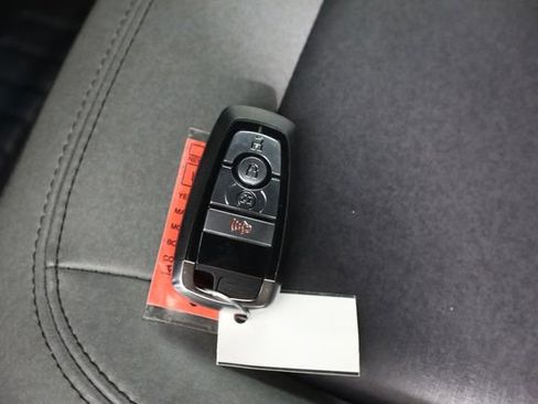 Certified 2024 Ford Bronco Black Diamond image 38