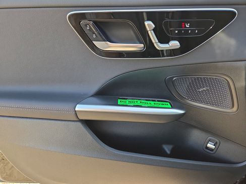 New 2026 Mercedes-Benz C 300 4MATIC Sedan image 15