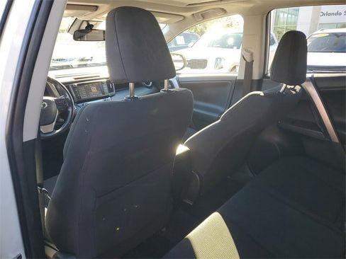 Used 2018 Toyota RAV4 XLE image 11