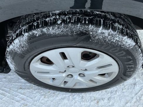 Used 2017 Dodge Grand Caravan SE w/ Power Window Group image 14