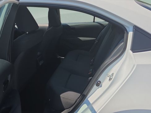 Used 2025 Toyota Corolla LE FWD image 10