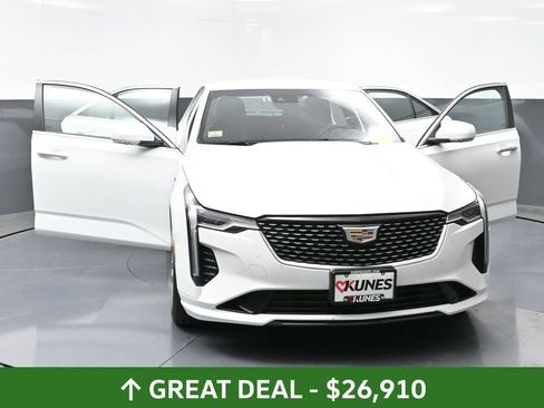 Used 2024 Cadillac CT4 Luxury image 55