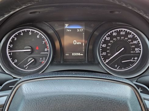 Used 2023 Toyota Camry SE image 17