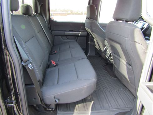 Certified 2022 Ford F150 XLT w/ Equipment Group 302A High image 15