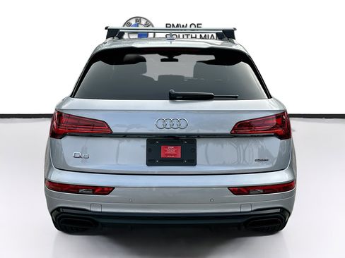 Used 2025 Audi Q5 2.0T Premium w/ Convenience Plus Package image 6