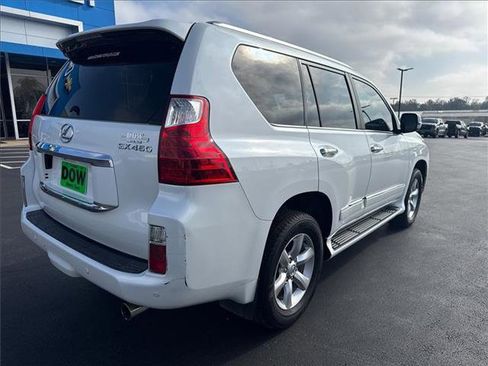 Used 2013 Lexus GX 460 image 4