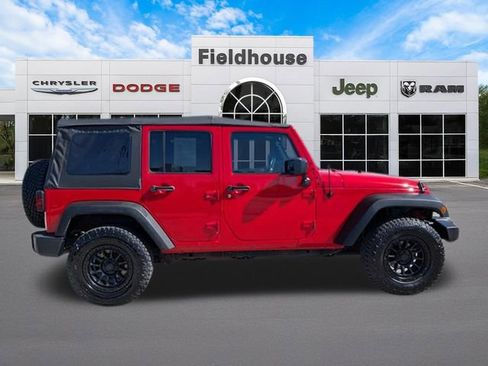 Used 2017 Jeep Wrangler Unlimited Sport w/ Connectivity Group AWD/4WD image 10
