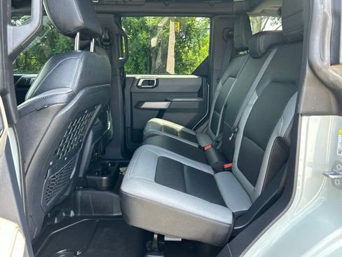 Used 2023 Ford Bronco Black Diamond w/ Sasquatch Package AWD/4WD image 27