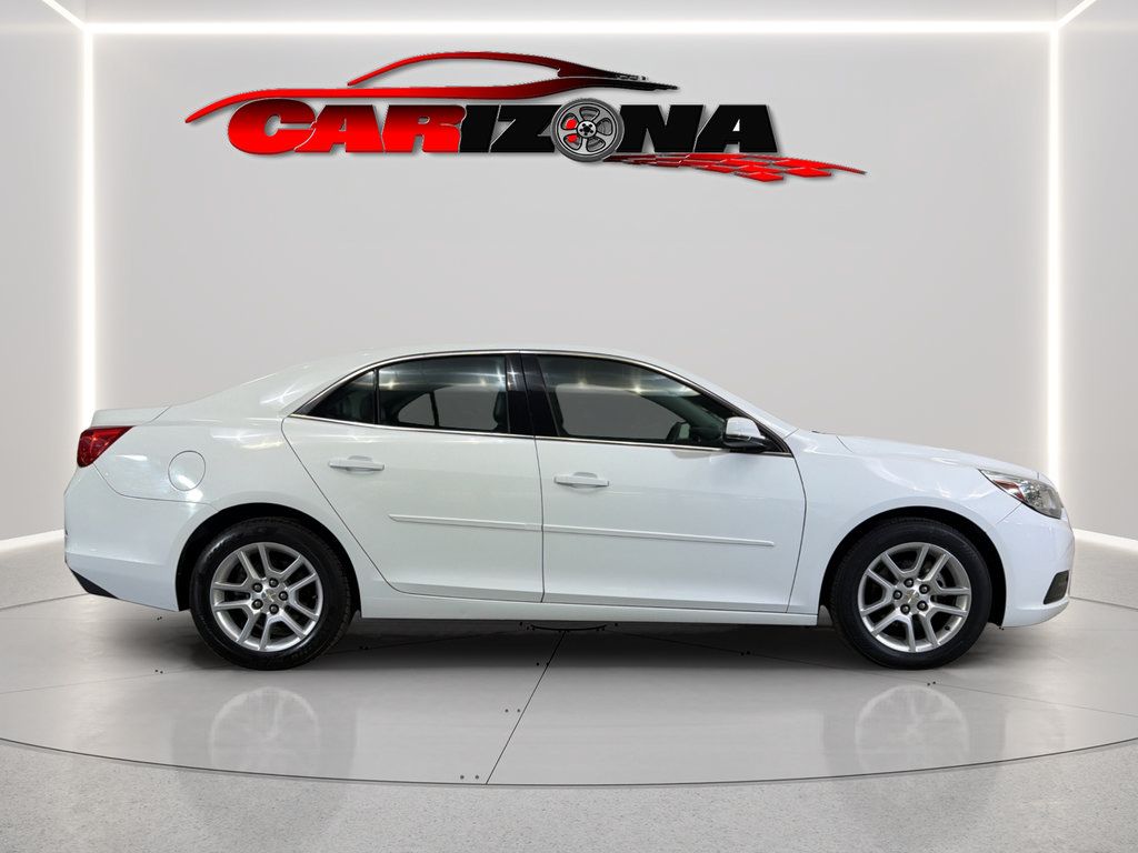 Used 2015 Chevrolet Malibu LT w/ Power Convenience Package FWD image 4