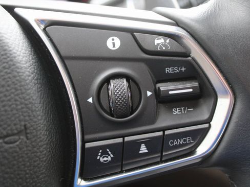 Used 2024 Acura MDX SH-AWD w/ Advance Package image 35