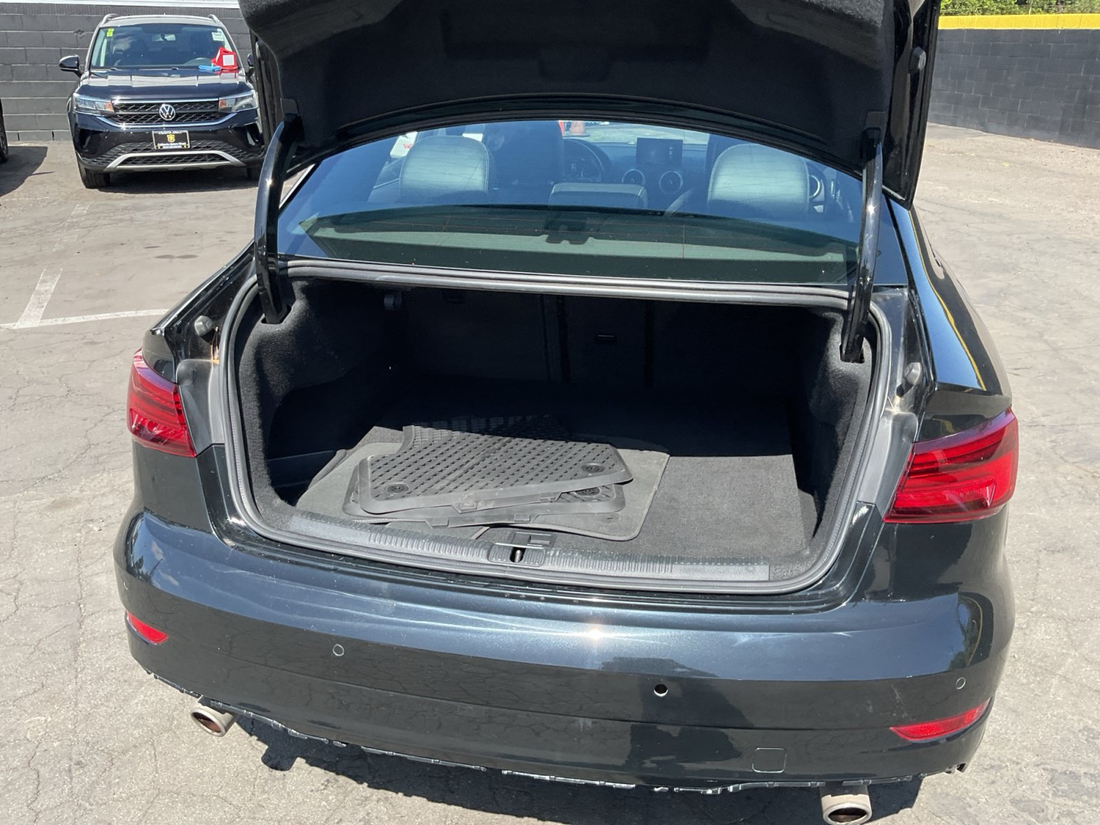Used 2020 Audi A3 2.0T Premium Plus AWD/4WD image 23