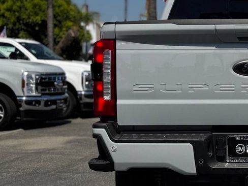 New 2026 Ford F250 XLT w/ XLT Premium Package AWD/4WD image 11