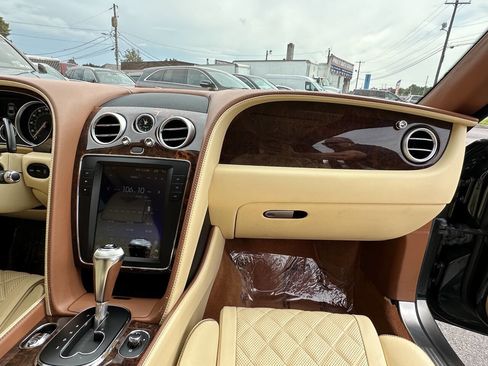 Used 2016 Bentley Continental GT image 38