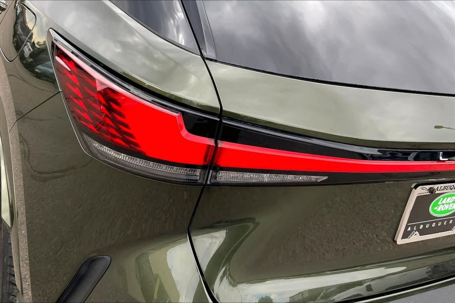 Used 2024 Lexus RX 350 Premium w/ Convenience Package AWD/4WD image 27